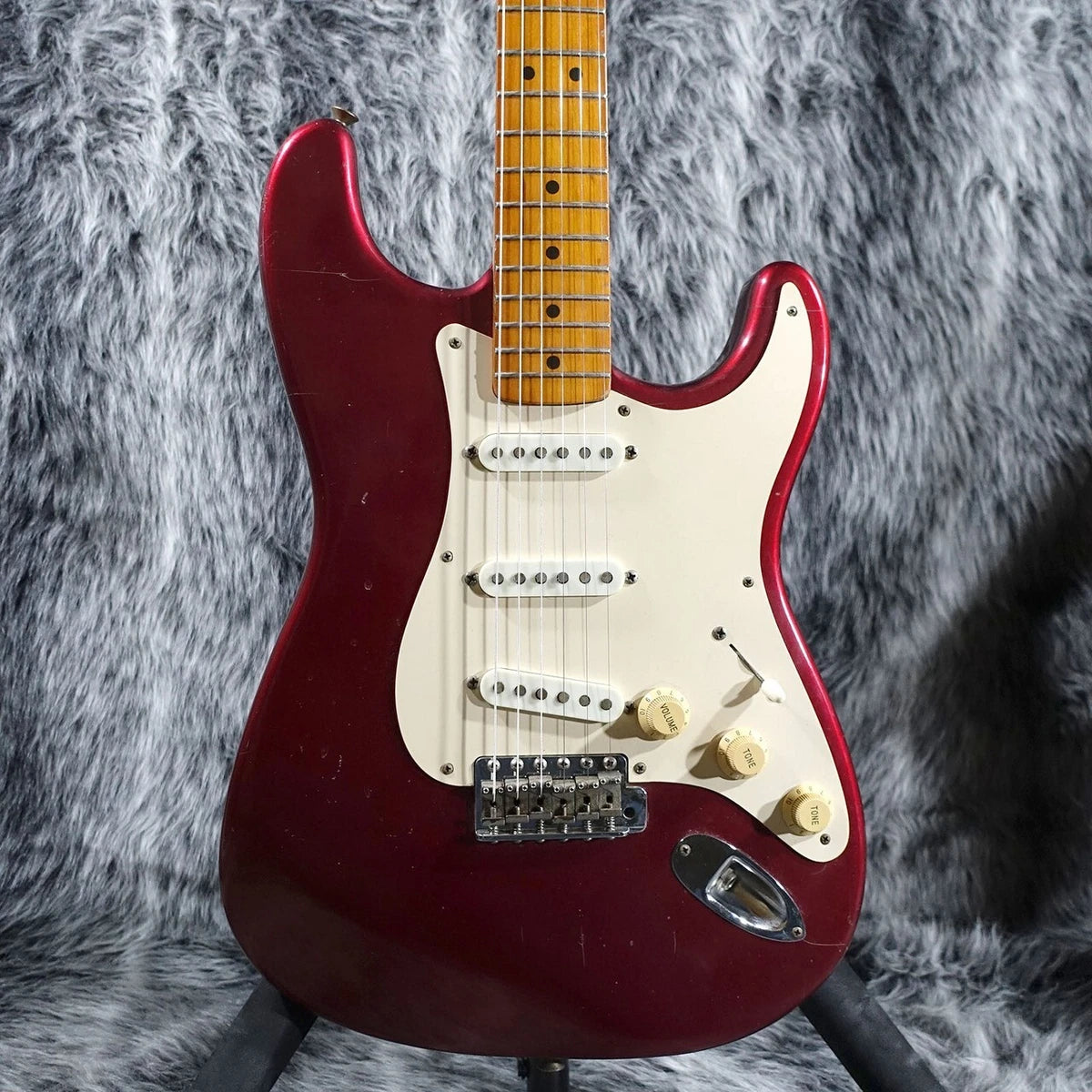 Fender American Vintage 57 Stratocaster Candy Apple Red 1990 Electric Guitar