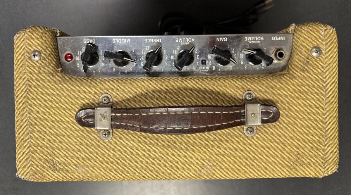 Vintage Fender Bronco Amp