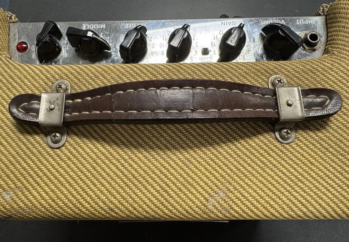 Vintage Fender Bronco Amp