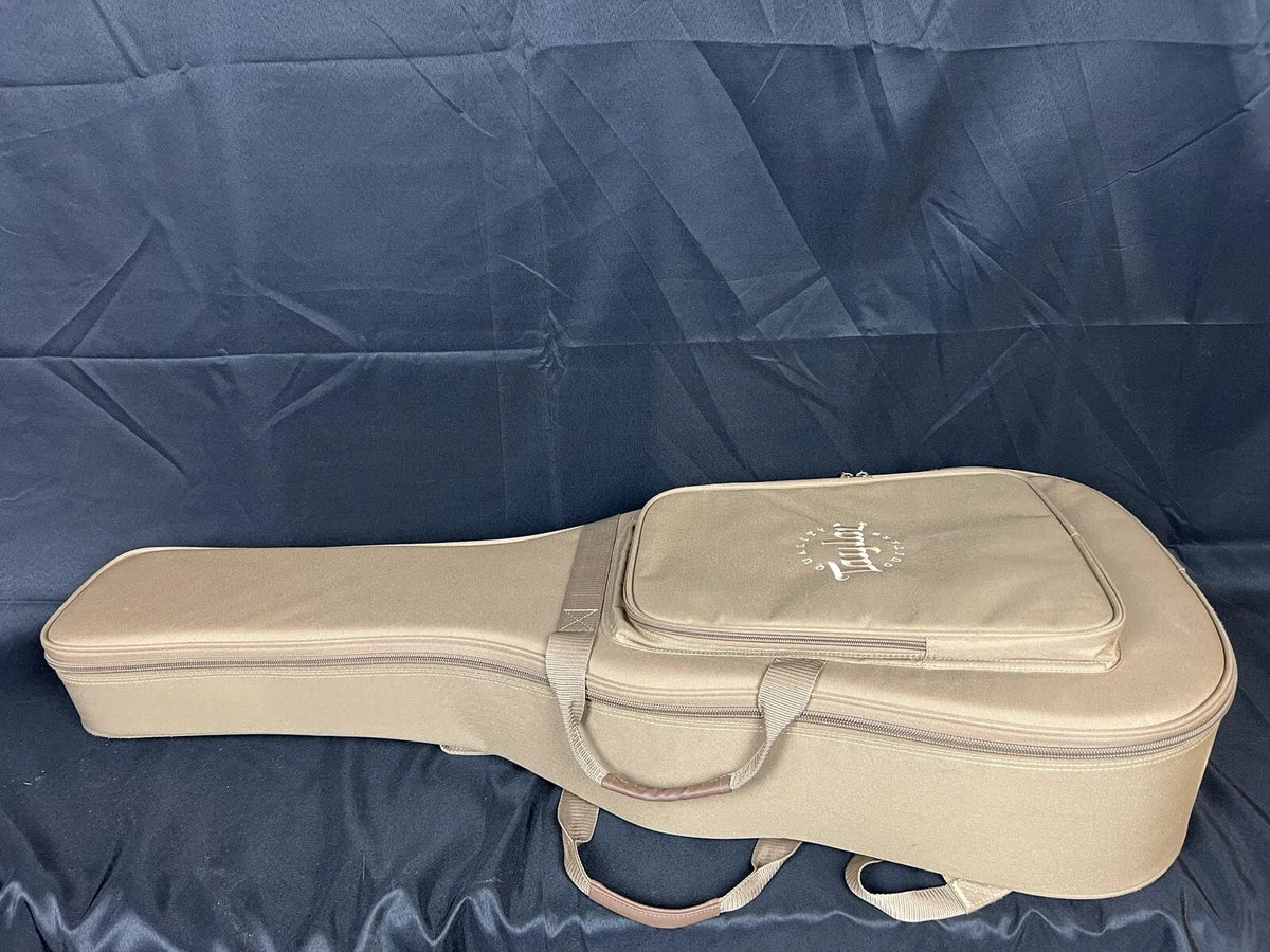 1961 Gibson LG-0 Acoustic Guitar w/Custom Taylor Case