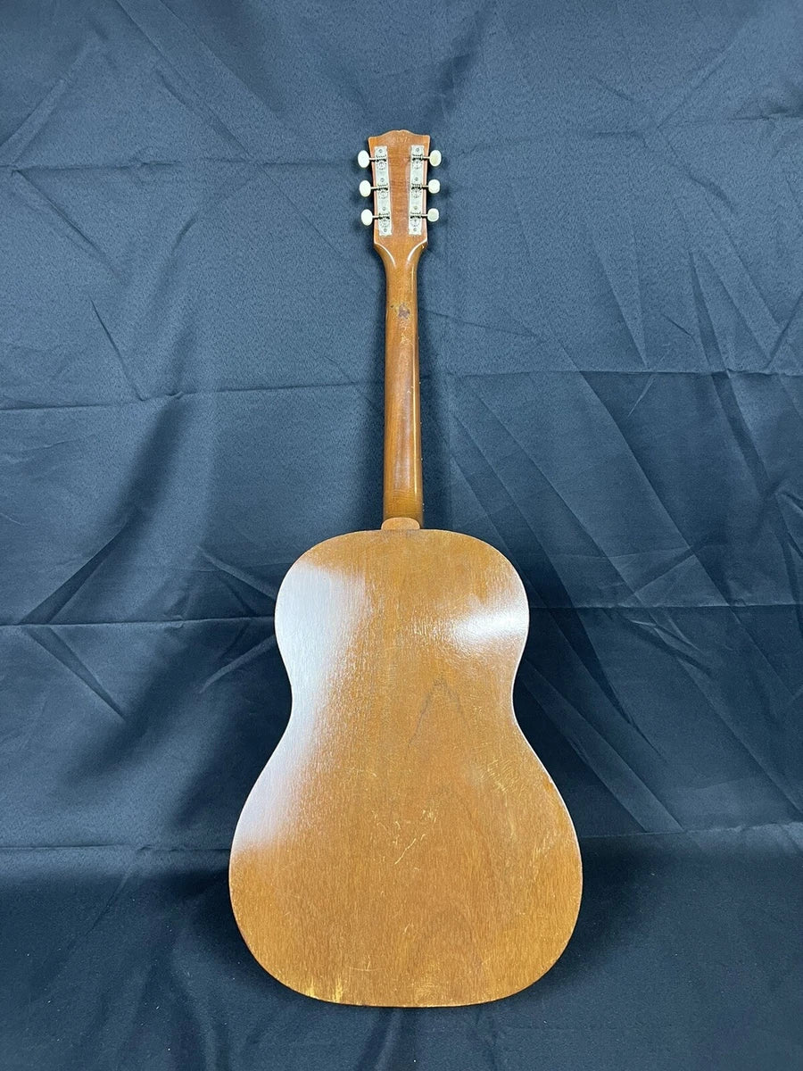1961 Gibson LG-0 Acoustic Guitar w/Custom Taylor Case