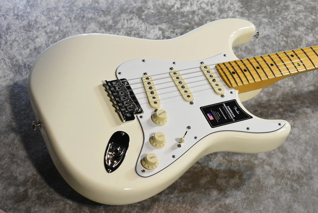 Fender American Professional II Stratocaster Olympic White